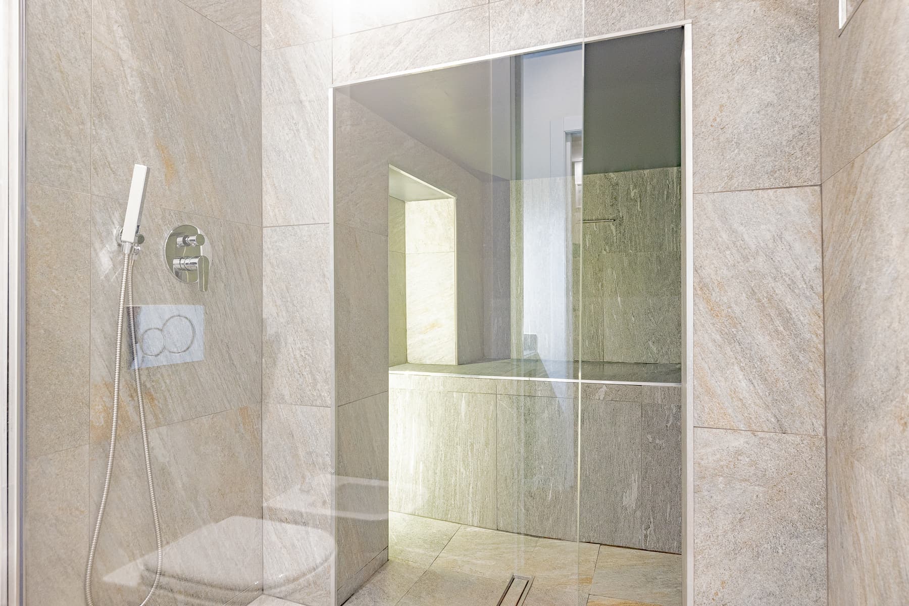 Bagno consegnato a Nome del cliente